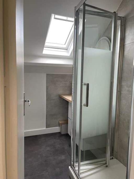 Tiny Paradise - 2 Bedrooms Apartment Montigny-sur-Loing Eksteriør billede